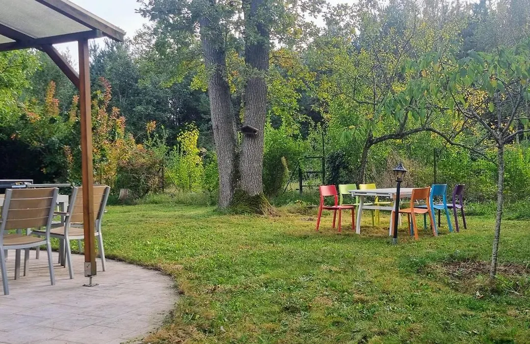 La maison du Diplo : Forêt, sentiers et grimpe-1